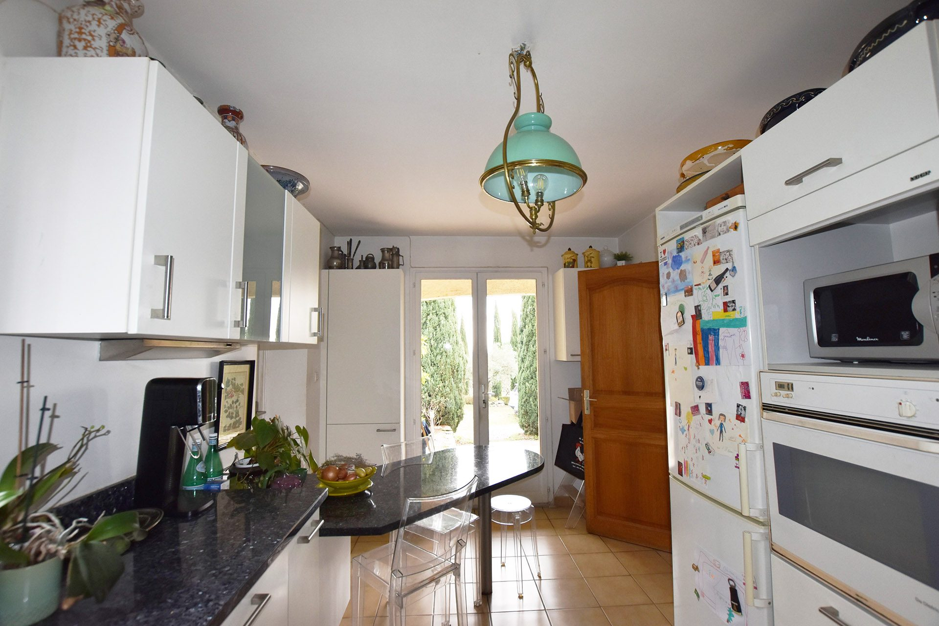 TAVEL : Spacieuse maison individuelle T7 de 214 m² sur un terrain arboré de 1560 m² - photo 9