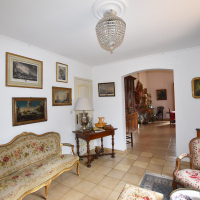 TAVEL : Spacieuse maison individuelle T7 de 214 m² sur un terrain arboré de 1560 m² - miniature 10
