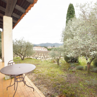 TAVEL : Spacieuse maison individuelle T7 de 214 m² sur un terrain arboré de 1560 m² - miniature 13