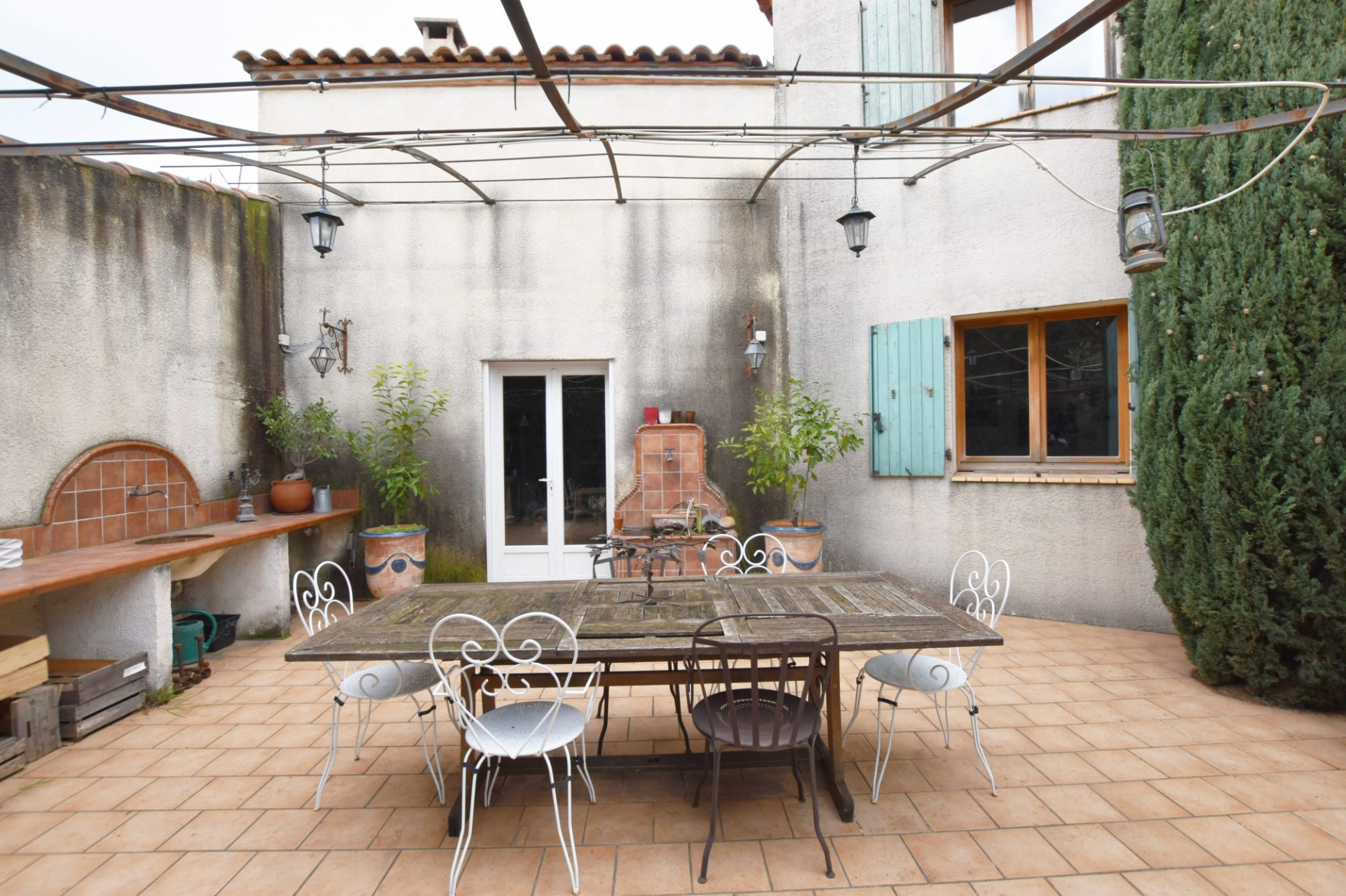 TAVEL : Spacieuse maison individuelle T7 de 214 m² sur un terrain arboré de 1560 m² - photo 22