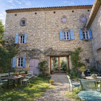 CASSAGNOLES : Mas provençal de caractère – 208 m² habitables – 355 m² au sol – Jardin 943 m² - miniature 4