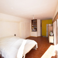 CHAMBORIGAUD : Maison de village T5 de 86 m² - miniature 9