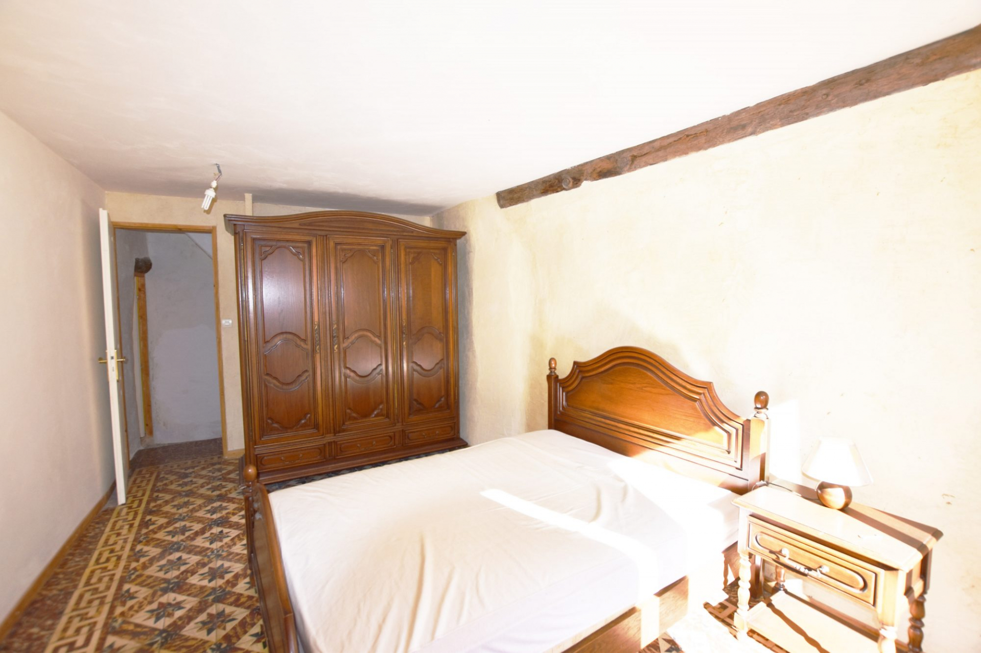 CHAMBORIGAUD : Maison de village T5 de 86 m² - photo 8