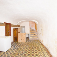 CHAMBORIGAUD : Maison de village T5 de 86 m² - miniature 7