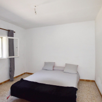 BOUILLARGUES : Mas - Ensemble immobilier de 4 maisons sur 7100m2 de terrain - miniature 10