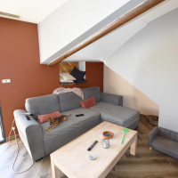ALES : Maison  de type5 de 134 m² en R+1 rénovée avec garage et jardin. - miniature 5