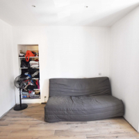 ALES : Maison  de type5 de 134 m² en R+1 rénovée avec garage et jardin. - miniature 10
