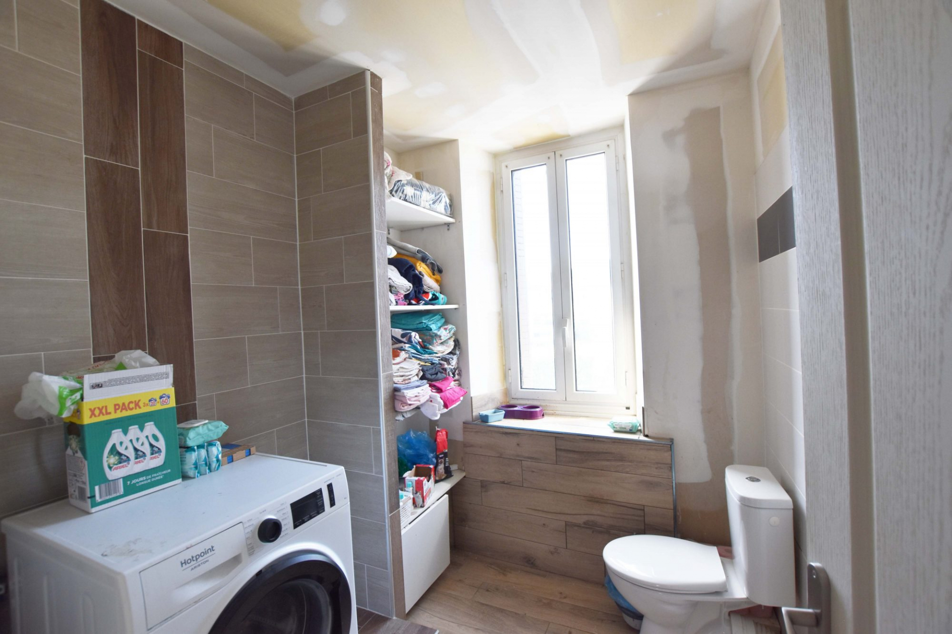 ALES : Maison  de type 5 de 134 m² en R+1 rénovée avec garage et jardin. - photo 14
